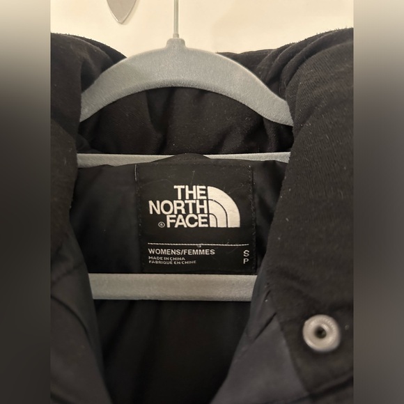 North Face Women's Arctic Parka - Picture 2 of 3